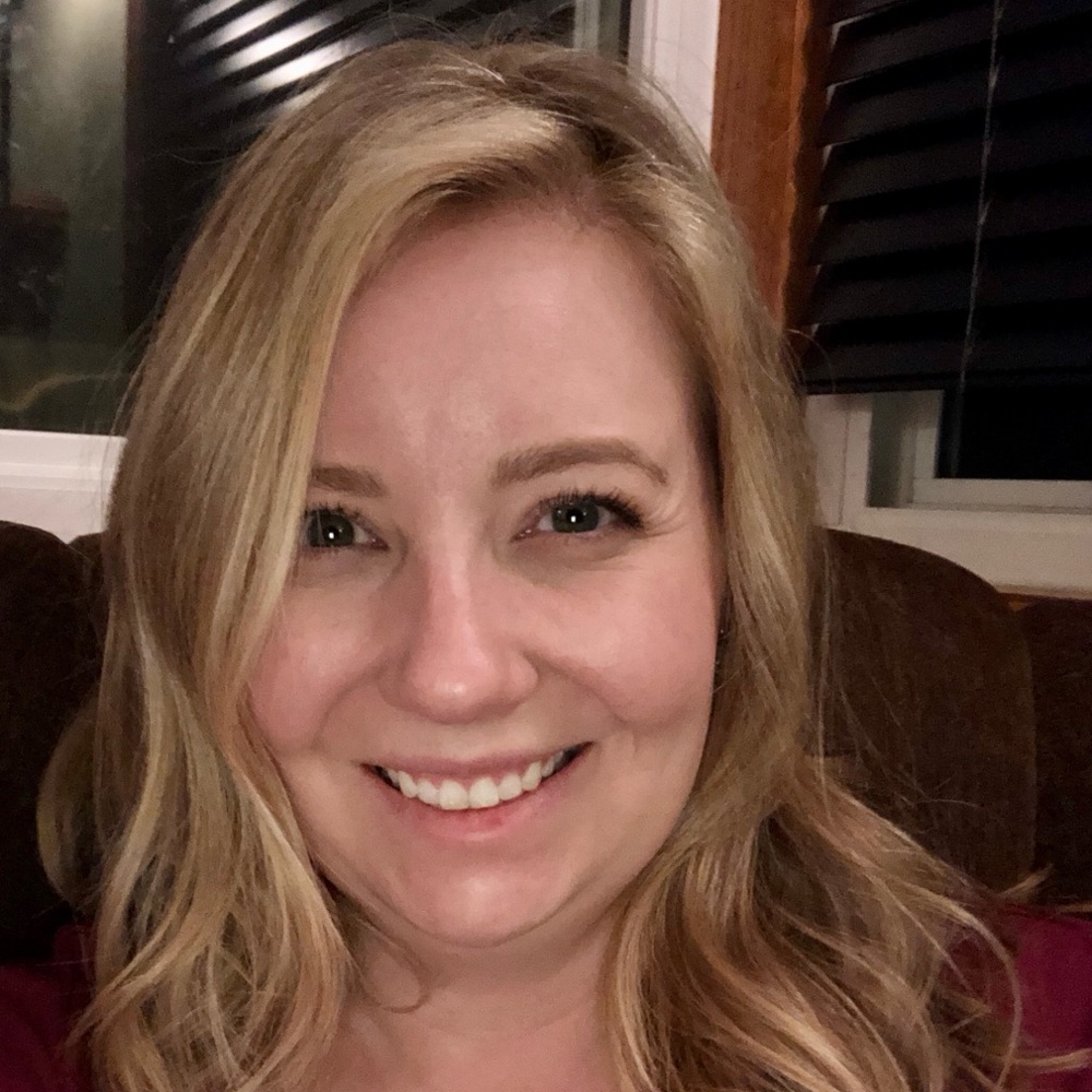 Meet your Posher, Lauren
